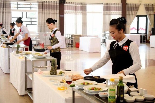 Từ 13-20/5, Tổng cục Giáo dục nghề nghiệp (Bộ Lao động Thương binh và Xã hội) tổ chức Kỳ thi tay nghề Quốc gia lần thứ 10 tại Hà Nội và Hà Nam.(Ảnh minh họa: Báo Lao động) Từ 13-20/5, Tổng cục Giáo dục nghề nghiệp (Bộ Lao động Thương binh và Xã hội) tổ chức Kỳ thi tay nghề Quốc gia lần thứ 10 tại Hà Nội và Hà Nam.(Ảnh minh họa: Báo Lao động)