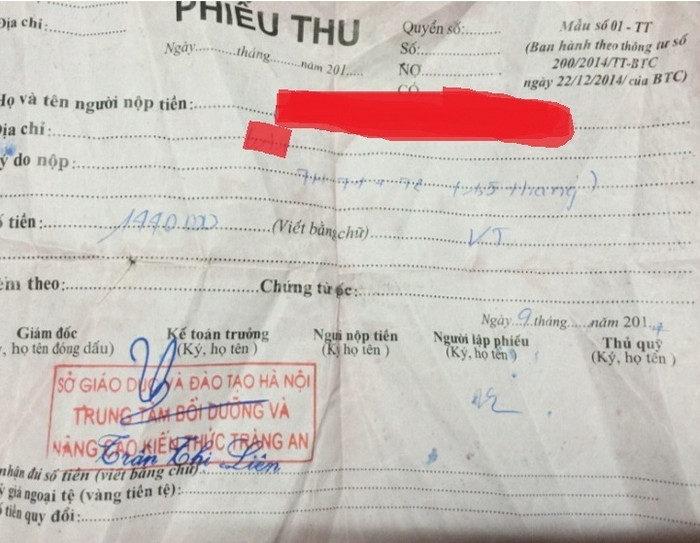 Hóa đơn thu tiền của Trung tâm Tràng An (ảnh: do phụ huynh cung cấp!). Hóa đơn thu tiền của Trung tâm Tràng An (ảnh: do phụ huynh cung cấp!).