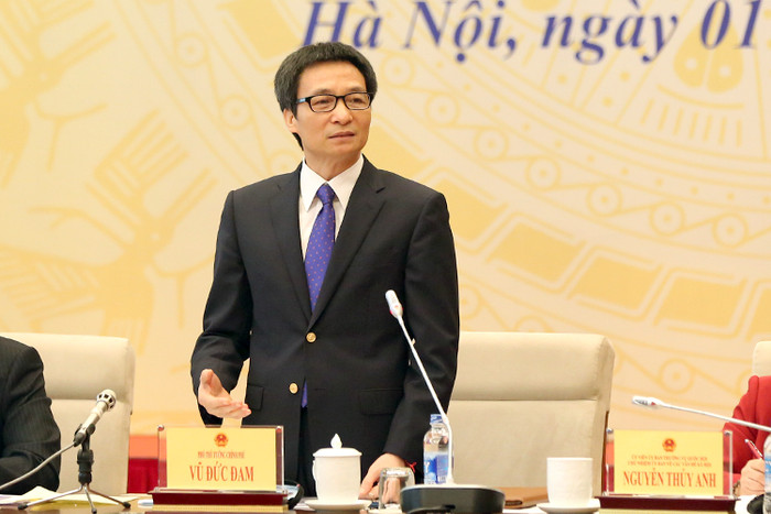 Phó Thủ tướng Vũ Đức Đam cho rằng lộ trình thông tuyến khám, chữa bệnh cần được đẩy mạnh hơn nữa (ảnh: VGP/Đình Nam). Phó Thủ tướng Vũ Đức Đam cho rằng lộ trình thông tuyến khám, chữa bệnh cần được đẩy mạnh hơn nữa (ảnh: VGP/Đình Nam).