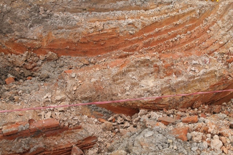 Dường như dấu vết của một ngôi mộ cổ mới đã được tìm ra