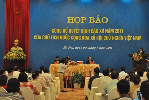 Ông Giang Sơn công bố toàn văn quyết định đặc xá của Chủ tịch nước