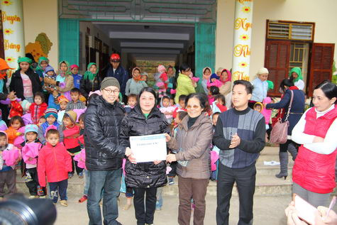 Ở Pả Vi, trường đẹp nhưng người dân khổ quá ảnh 6 Ở Pả Vi, trường đẹp nhưng người dân khổ quá ảnh 6