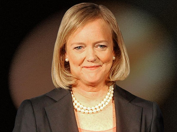 5. Margaret "Meg" Whitman Công ty: Hewlett-Packard (HP) Giá trị công ty: 35,686 tỷ USD Meg Whitman đã trải qua 10 năm là Chủ tịch và Giám đốc điều hành của eBay trước khi chuyển sang HP, công ty chuyên phần cứng, phần mềm, cung cấp các sản phẩm công nghệ, giải pháp và dịch vụ cho các doanh nghiệp và người tiêu dùng. Whitman từng là một thành viên của đảng Cộng hòa. Bà đã từng bỏ ra 178 triệu USD để chạy đua vào chiếc ghế thống đốc của bang California trong năm 2010 nhưng không thành công. Đó là số tiền cao nhất được chi trả trong một chiến dịch tranh cử trong lịch sử bang California.