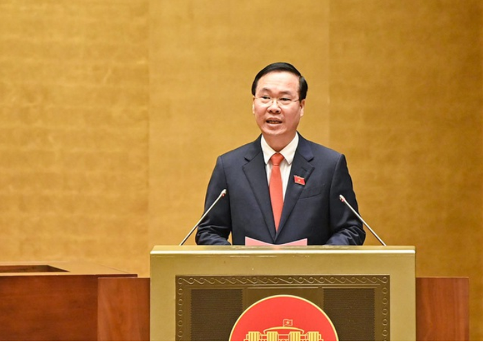 Chủ tịch nước Võ Văn Thưởng: Vấn đề mang tính nguyên tắc có ý nghĩa sống còn nền tảng vững chắc đối với đất nước ta, chế độ ta là phải kiên định vận dụng sáng tạo chủ nghĩa Mác – Lê nin, tư tưởng Hồ Chí Minh, kiên định mục tiêu độc lập dân tộc và chủ nghĩa xã hội. Ảnh VGP/Nhật Bắc Chủ tịch nước Võ Văn Thưởng: Vấn đề mang tính nguyên tắc có ý nghĩa sống còn nền tảng vững chắc đối với đất nước ta, chế độ ta là phải kiên định vận dụng sáng tạo chủ nghĩa Mác – Lê nin, tư tưởng Hồ Chí Minh, kiên định mục tiêu độc lập dân tộc và chủ nghĩa xã hội. Ảnh VGP/Nhật Bắc