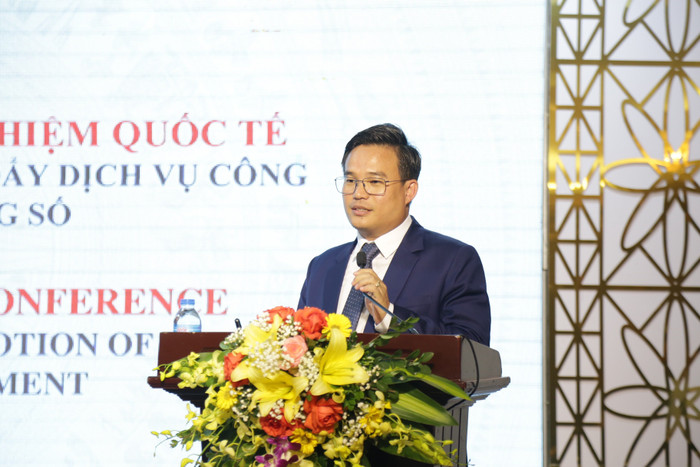 Đại diện cơ quan an sinh xã hội Campuchia trình bày tham luận. Đại diện cơ quan an sinh xã hội Campuchia trình bày tham luận.