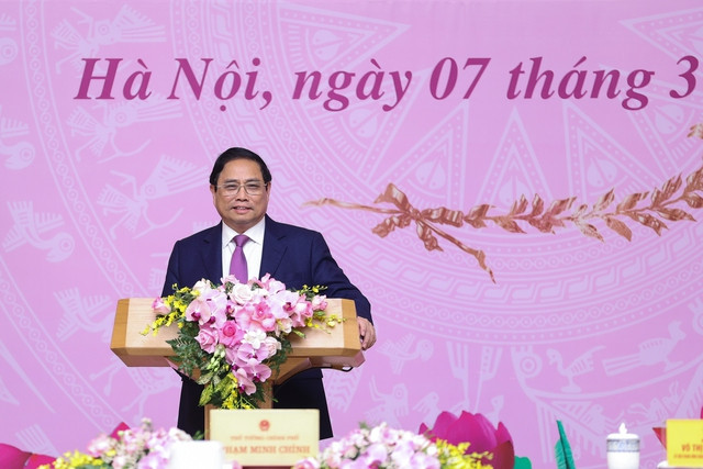 Thủ tướng Phạm Minh Chính: Vai trò của các tổ chức Hội phụ nữ được nâng cao, nhất là vai trò đại diện; giám sát, phản biện xã hội; tham gia xây dựng Đảng, hệ thống chính trị và vận động xã hội thực hiện bình đẳng giới. Ảnh VGP/Nhật Bắc Thủ tướng Phạm Minh Chính: Vai trò của các tổ chức Hội phụ nữ được nâng cao, nhất là vai trò đại diện; giám sát, phản biện xã hội; tham gia xây dựng Đảng, hệ thống chính trị và vận động xã hội thực hiện bình đẳng giới. Ảnh VGP/Nhật Bắc