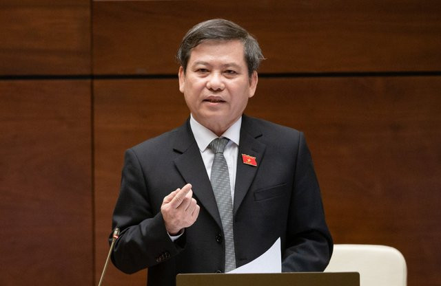 Đề nghị tăng số lượng Kiểm sát viên trong biên chế được giao, đảm bảo cho ngành Kiểm sát có đủ cán bộ có chức danh tư pháp để thực hiện tốt chức năng, nhiệm vụ được giao.