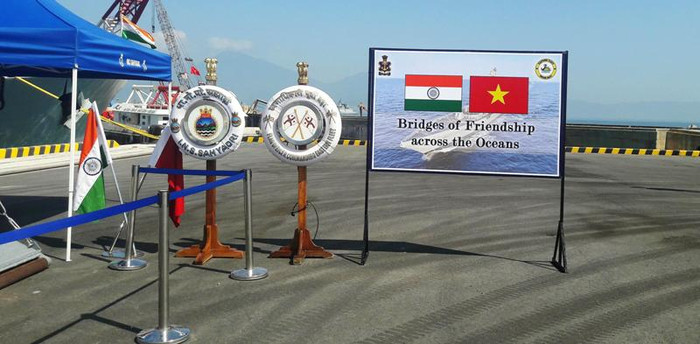 Ngày 21/5, ba tàu chiến của hạm đội miền Đông Ấn Độ đã cập cảng Đà Nẵng, bắt đầu chuyến thăm bốn ngày đến Việt Nam.