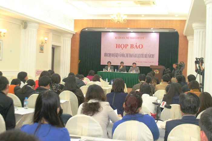 Bình chọn sự kiện văn hóa, thể thao và du lịch tiêu biểu năm 2015 là hoạt động thường niên được Bộ Văn hóa, Thể thao và Du lịch triển khai hàng năm (ảnh: H. Lực).