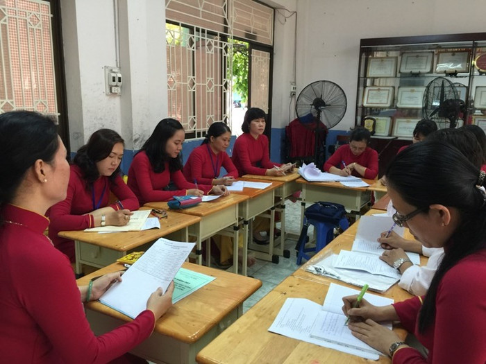 Oằn lưng gánh bồi dưỡng năng lực nghề nghiệp giáo viên ảnh 3 Oằn lưng gánh bồi dưỡng năng lực nghề nghiệp giáo viên ảnh 3