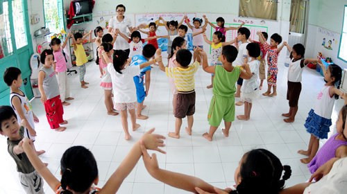 Dừng chuyển giáo viên phổ thông xuống dạy mầm non ảnh 2 Dừng chuyển giáo viên phổ thông xuống dạy mầm non ảnh 2