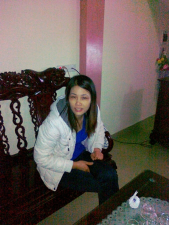 Cô giáo Phạm Thúy Ngọc luôn trong tình trạng nơm nớp lo sợ với những tin nhắn đe dọa. Cô giáo Phạm Thúy Ngọc luôn trong tình trạng nơm nớp lo sợ với những tin nhắn đe dọa.