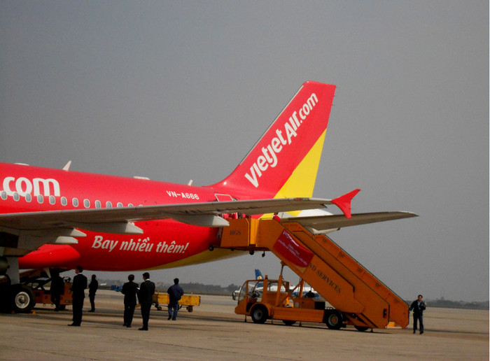 Với chính sách giá rẻ, VietJetAir mong muốn “bay nhiều hơn”.