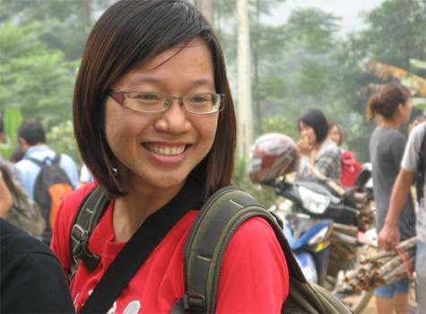 Trần Minh Trang, bộ phận bán tour của Công ty du lịch Vietravel chia sẻ: Thật khó để có thể chỉ sử dụng một từ ngữ để gói gọn hết cảm xúc nơi con tim mình. (Ảnh: Xuân Trung) Trần Minh Trang, bộ phận bán tour của Công ty du lịch Vietravel chia sẻ: Thật khó để có thể chỉ sử dụng một từ ngữ để gói gọn hết cảm xúc nơi con tim mình. (Ảnh: Xuân Trung)