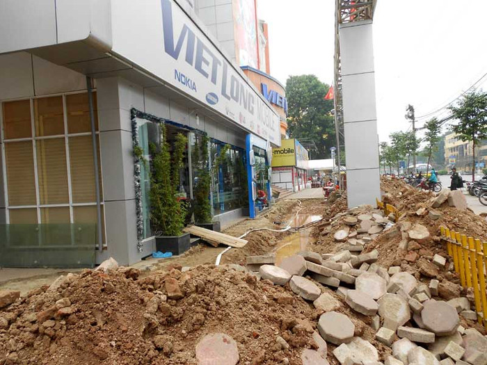 Toàn cảnh việc đào hè, xới lòng đường...