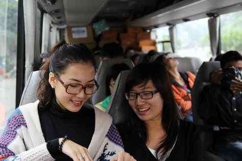 Những tấm lòng thiện hướng về trẻ em nghèo Kim Bon ảnh 2 Những tấm lòng thiện hướng về trẻ em nghèo Kim Bon ảnh 2