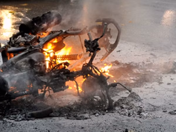 Sau các vụ cháy, Honda đang tự để uy tín của mình lên tiếng? Sau các vụ cháy, Honda đang tự để uy tín của mình lên tiếng?