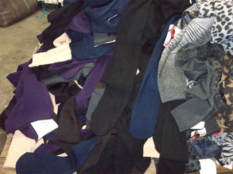 Rét lạnh, cửa hàng phố Gia Ngư bán được 500 quần tất/ngày ảnh 4