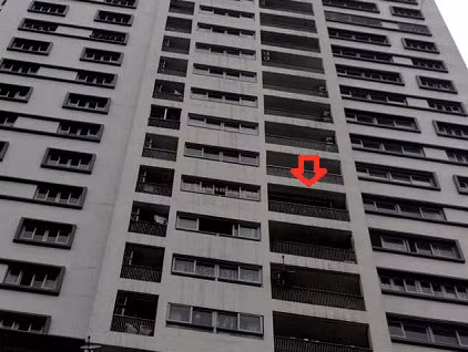 Hai mẹ con được xác định rơi từ tầng 11 tòa nhà chung cư Mipec Tower Tây Sơn. Hai mẹ con được xác định rơi từ tầng 11 tòa nhà chung cư Mipec Tower Tây Sơn.