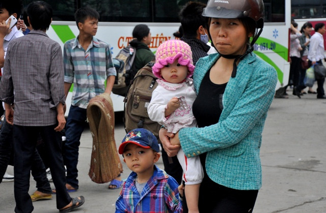 Dịp nghỉ lễ là cơ hội để mọi người đoàn tụ cùng với gia đình do vậy nhu cầu đi lại sẽ rất đông. Dịp nghỉ lễ là cơ hội để mọi người đoàn tụ cùng với gia đình do vậy nhu cầu đi lại sẽ rất đông.