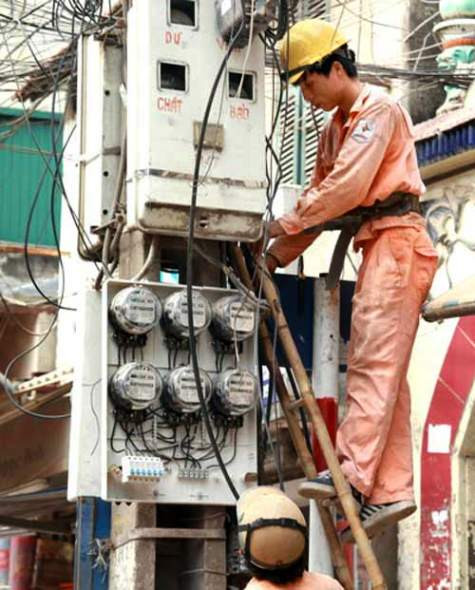 Theo phản thì người dân rất khó để so sánh số lượng điện tiêu thụ ghi trên hóa đơn hoặc số điện trên tin nhắn với có số thực tế trên công tơ điện. Theo phản thì người dân rất khó để so sánh số lượng điện tiêu thụ ghi trên hóa đơn hoặc số điện trên tin nhắn với có số thực tế trên công tơ điện.