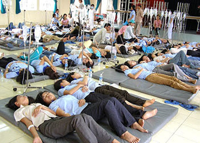 Số người ngộ độc tăng cao trong 6 tháng đầu năm 2014 (ảnh minh họa) Số người ngộ độc tăng cao trong 6 tháng đầu năm 2014 (ảnh minh họa)