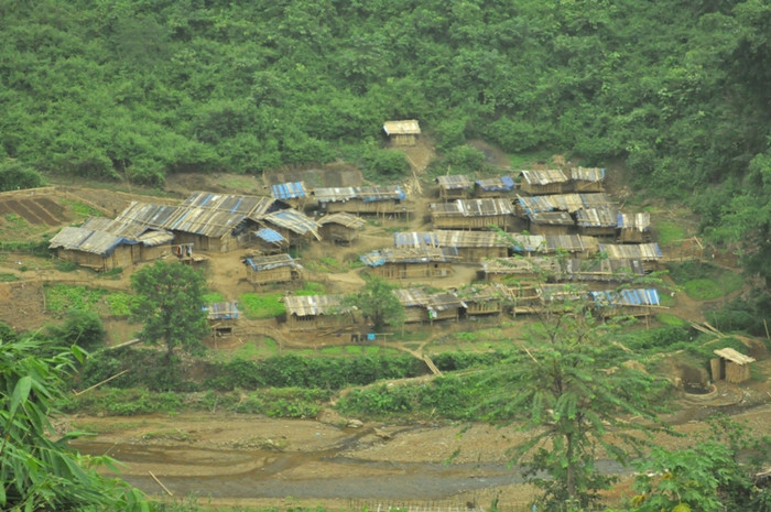 Trường THCS Pá Mỳ nhìn từ trên cao Trường THCS Pá Mỳ nhìn từ trên cao