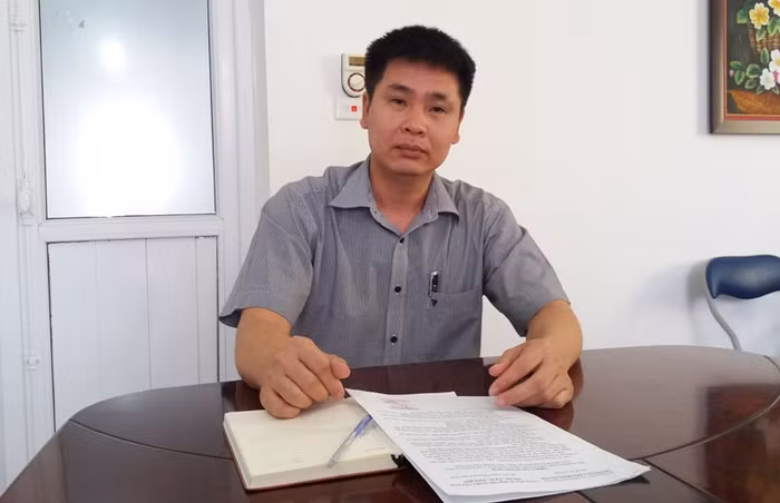 Ông Nguyễn Trọng Tiến, Phó hiệu trưởng Trường Trung cấp Cộng đồng tại buổi làm việc với phóng viên. Ảnh Bảo Nam.