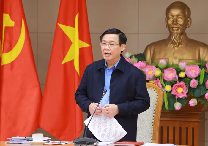 Phó Thủ tướng Vương Đình Huệ phát biểu tại phiên họp. Ảnh: VGP/Thành Chung