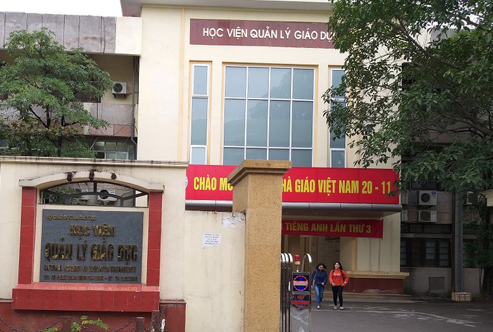 Giám đốc Học viện Giáo dục đi đâu mà để cấp dưới đấm nhau, đâm nhau? ảnh 2 Giám đốc Học viện Giáo dục đi đâu mà để cấp dưới đấm nhau, đâm nhau? ảnh 2