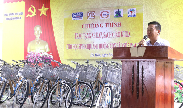 Ông Nguyễn Tiến Bình - Phó Chủ tịch Hiệp hội Các trường đại học, cao đẳng Việt Nam, Tổng Biên tập Tạp chí điện tử Giáo dục Việt Nam phát biểu tại chương trình. anh B5.JPG
