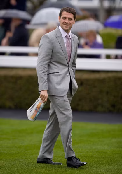 HLV trưởng của Aston Villa - Paul Lambert nói rằng Aston Villa không trong cuộc đua giành chữ ký của cựu tiền đạo Manchester United - Michael Owen