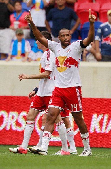 Henry vẫn giữ được phong độ rất cao dù đã 35 tuổi. Henry vẫn giữ được phong độ rất cao dù đã 35 tuổi.