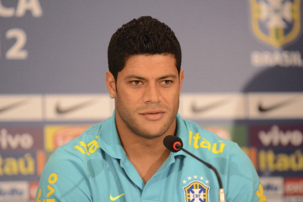 Tân HLV Tottenham vừa xác nhận muốn mua Hulk từ Porto, mục tiêu số 1 của Chelsea. Villas-Boas đang có lợi thế lớn trong vụ này vì Hulk là học trò cũ của ông hồi còn ở Porto.