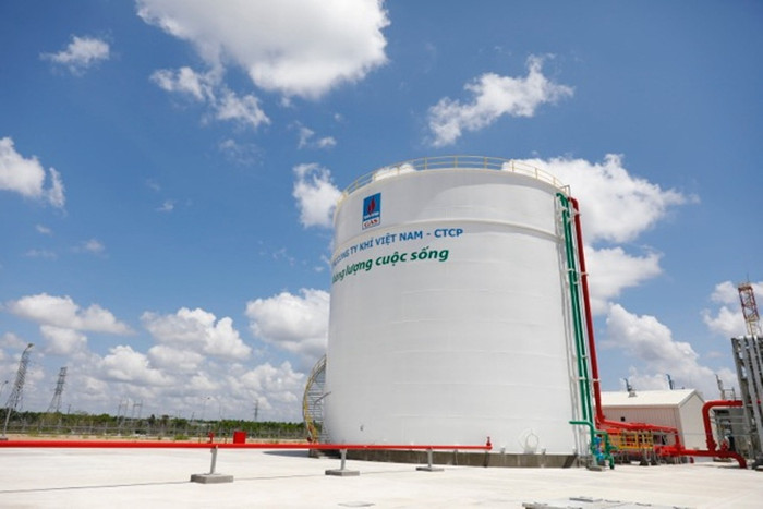 Một góc Nhà máy xử lý Khí Cà Mau - ảnh: H.Lực Một góc Nhà máy xử lý Khí Cà Mau - ảnh: H.Lực