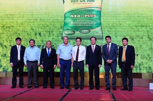 Lễ ra mắt sản phẩm N46. PLUS - ảnh nguồn Tập đoàn Dầu khí Việt Nam.