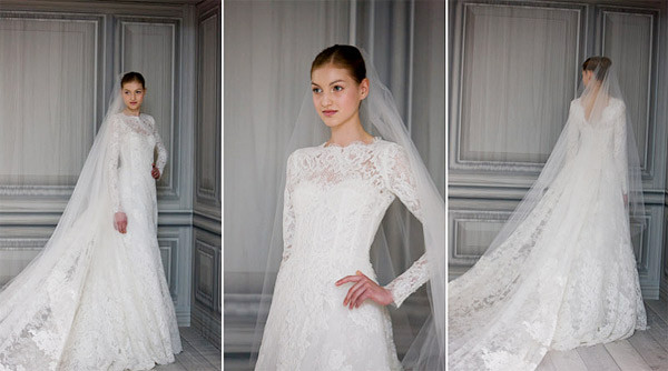 Váy ren bồng bềnh của Hà Tăng có tên là Catherine, được hãng Lhuillier lấy cảm hứng từ váy cưới của công nương xứ Cambridge. Dự đoán trong một vài năm tới, những chiếc váy ren vẫn sẽ giữ được sự ưu ái của đa số các cô dâu trên thế giới nhờ sự kín đáo, sang trọng và lôi cuốn của nó. Váy ren bồng bềnh của Hà Tăng có tên là Catherine, được hãng Lhuillier lấy cảm hứng từ váy cưới của công nương xứ Cambridge. Dự đoán trong một vài năm tới, những chiếc váy ren vẫn sẽ giữ được sự ưu ái của đa số các cô dâu trên thế giới nhờ sự kín đáo, sang trọng và lôi cuốn của nó.