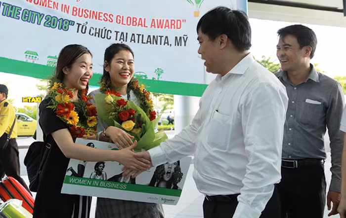 Sản phẩm của hai sinh viên có tính ứng dụng cao, là "bảo bối" của dân phượt. Ảnh: AN Sản phẩm của hai sinh viên có tính ứng dụng cao, là "bảo bối" của dân phượt. Ảnh: AN