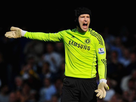 Petr Cech từng có tên trong danh sách những cầu thủ cần thanh lý của Villas Boas.