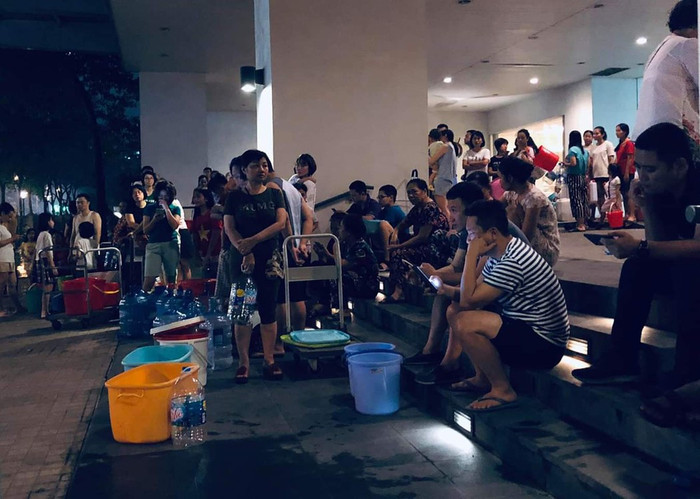 Nếu biết nước nhiễm dầu thải mà vẫn cung cấp cho dân thì có thể xử lý hình sự Nếu biết nước nhiễm dầu thải mà vẫn cung cấp cho dân thì có thể xử lý hình sự