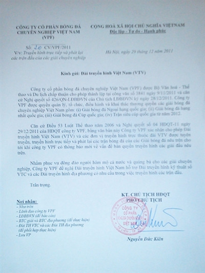 Công văn của VPF cho phép VTV được truyền hình trực tiếp các trận đấu do VPF tổ chức. Ảnh: H.L.