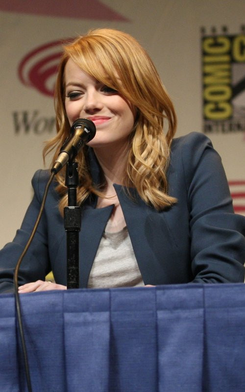 Hôm 17/3, Emma Stone cùng đạo diễn Marc Webb và bạn diễn Andrew Garfield đã đem bộ phim mới của họ, "Người nhện" đến cuộc họp báo tại WonderCon 2012 diễn ra ở Anaheim, California. Dàn diễn viên chính cũng như đạo diễn phim cùng nhau chia sẻ nhiều điều về "Người nhện". Hôm 17/3, Emma Stone cùng đạo diễn Marc Webb và bạn diễn Andrew Garfield đã đem bộ phim mới của họ, "Người nhện" đến cuộc họp báo tại WonderCon 2012 diễn ra ở Anaheim, California. Dàn diễn viên chính cũng như đạo diễn phim cùng nhau chia sẻ nhiều điều về "Người nhện".