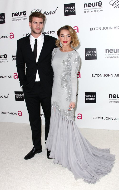 Miley Cyrus và bạn trai Liam Hemsworth