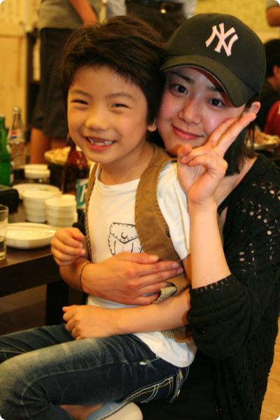 Moon Geun Young luôn xinh xắn dù là trong đời thường.