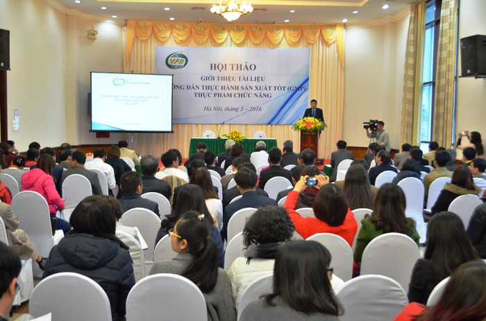 Hội thảo lấy ý kiến xây dựng tài liệu hướng dẫn thực hành sản xuất (GMP) với thực phẩm chức năng. Hội thảo lấy ý kiến xây dựng tài liệu hướng dẫn thực hành sản xuất (GMP) với thực phẩm chức năng.