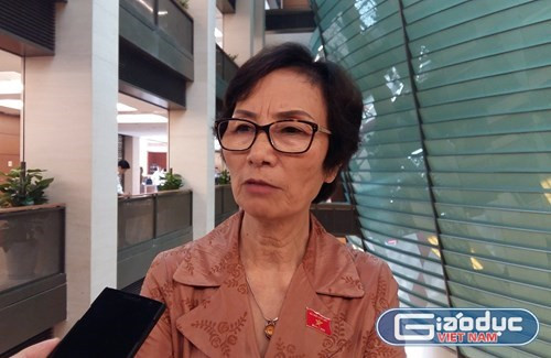 Phó Giáo sư - Tiến sĩ Bùi Thị An, Đại biểu Quốc hội Khóa XIII khẳng định quan điểm chỉ đạo việc quản lý đất quốc phòng tại sân bay Tân Sơn Nhất vừa qua nhận được ủng hộ lớn của người dân- ảnh Ngọc Quang Phó Giáo sư - Tiến sĩ Bùi Thị An, Đại biểu Quốc hội Khóa XIII khẳng định quan điểm chỉ đạo việc quản lý đất quốc phòng tại sân bay Tân Sơn Nhất vừa qua nhận được ủng hộ lớn của người dân- ảnh Ngọc Quang