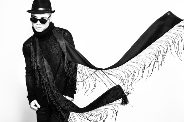 Không chỉ là người thiết kế, Đỗ Mạnh Cường còn thường chuyên tư vấn trang phục cho các ngôi sao hàng đầu Việt Nam như: Diễm My, Linh Nga, Ngô Thanh Vân, Tăng Thanh Hà…Gần đây nhất là nữ ca sĩ Mỹ Linh. Không chỉ là người thiết kế, Đỗ Mạnh Cường còn thường chuyên tư vấn trang phục cho các ngôi sao hàng đầu Việt Nam như: Diễm My, Linh Nga, Ngô Thanh Vân, Tăng Thanh Hà…Gần đây nhất là nữ ca sĩ Mỹ Linh.