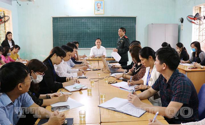 Việc thanh tra các nội dung liên quan đến Trường Tiểu học Sài Sơn B được tiến hành sau ngày công bố quyết đjnh thanh tra (29/3/2021). Ảnh: quocoai.hanoi.gov.vn Việc thanh tra các nội dung liên quan đến Trường Tiểu học Sài Sơn B được tiến hành sau ngày công bố quyết đjnh thanh tra (29/3/2021). Ảnh: quocoai.hanoi.gov.vn
