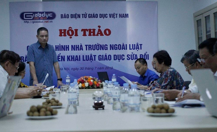 Ông Đào Ngọc Tước, Phó Tổng Biên tập Báo Điện tử Giáo dục Việt Nam phát biểu tại hội thảo (ảnh Trinh Phúc). Ông Đào Ngọc Tước, Phó Tổng Biên tập Báo Điện tử Giáo dục Việt Nam phát biểu tại hội thảo (ảnh Trinh Phúc).