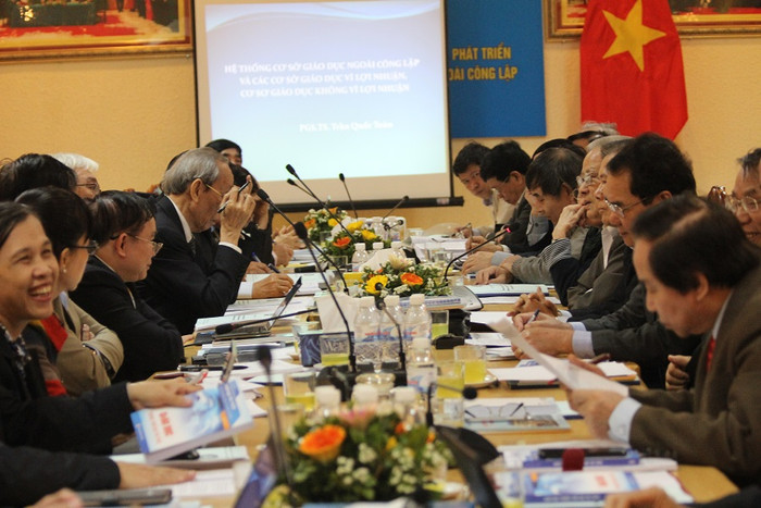 Hội thảo “Thực trạng và các giải pháp cấp thiết để củng cố và phát triển các trường đại học, cao đẳng ngoài công lập". (Ảnh: Thùy Linh) Hội thảo “Thực trạng và các giải pháp cấp thiết để củng cố và phát triển các trường đại học, cao đẳng ngoài công lập". (Ảnh: Thùy Linh)